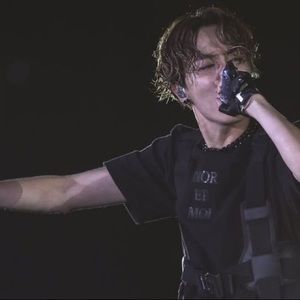 Meet your Posher, Krystaly